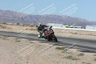 media/Oct-30-2025-Racers Edge (Thu) [[dabbdaf680]]/3-B Group/Session 3 (Turn 15 Inside)/